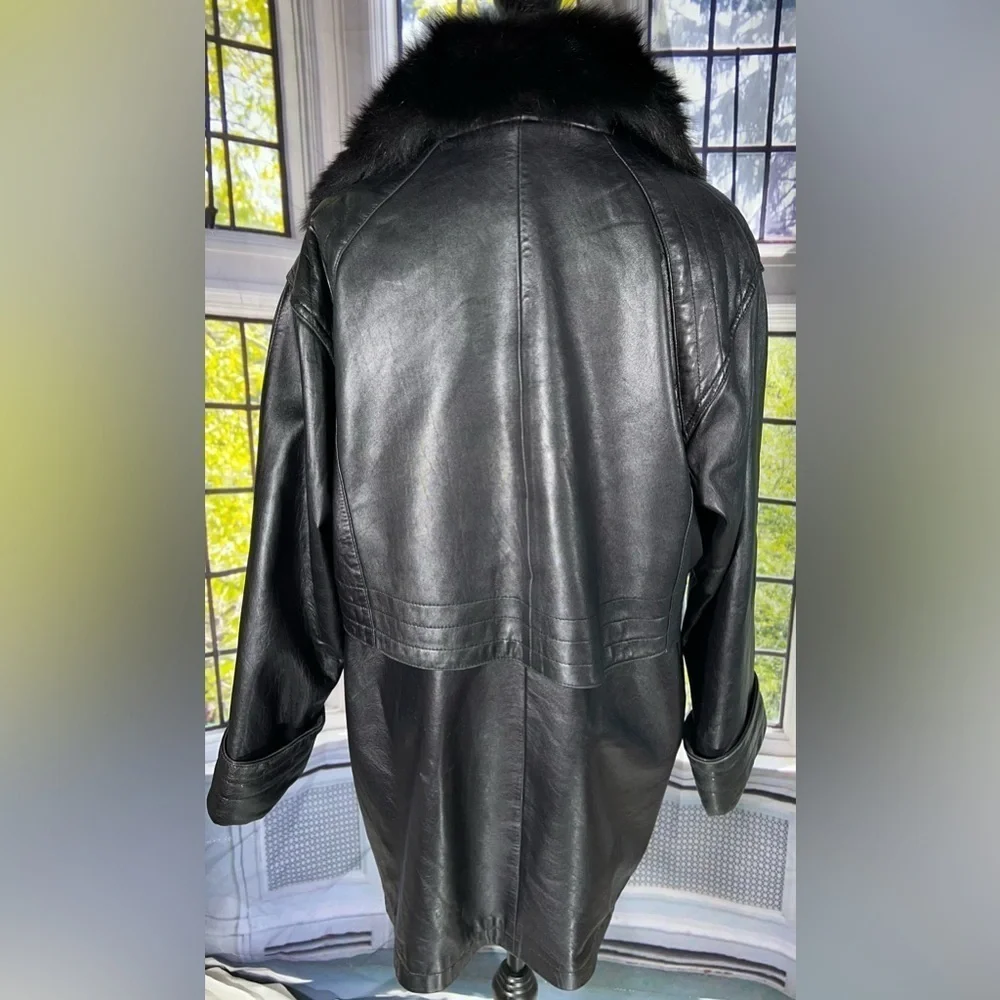 Vintage Black Leather Coat Fox Fur Trim Hood - Picture 3 of 6
